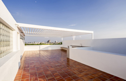 企業(yè)用戶對高效管理與便捷溝通的需求