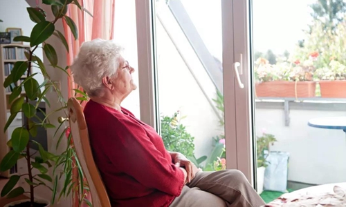 老人憑什么來酒店養(yǎng)老？